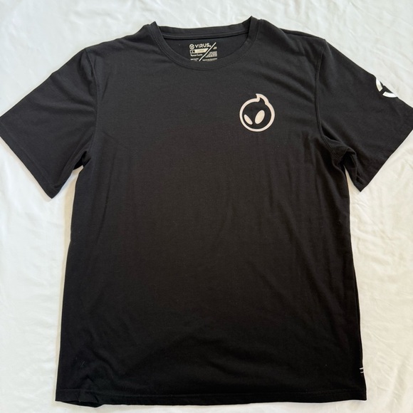 Virus Other - VIRUS Men's Black T-Shirt Size L